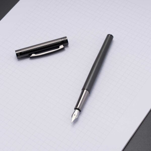Hörner Levio Füllfederhalter I Business Füller I Fountain Pen für Erwachsene I Wechselbare Feder