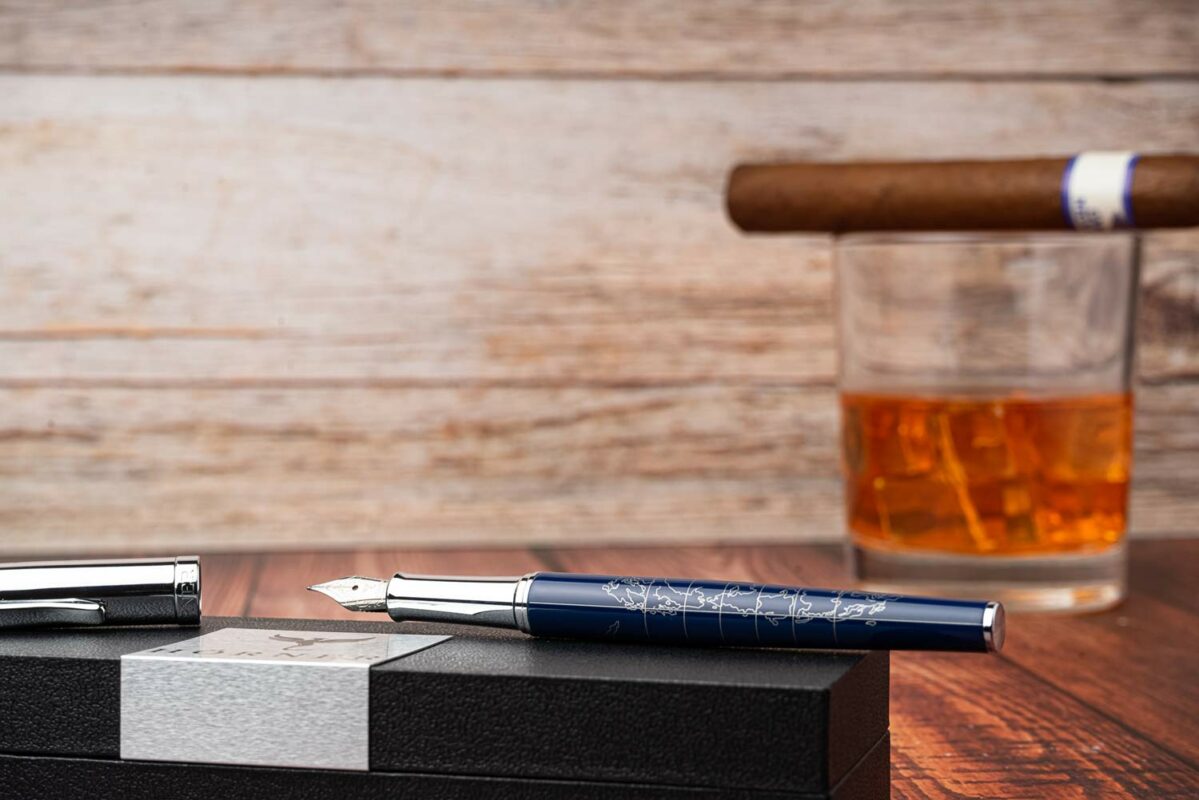 Hörner Terra Füllfederhalter I Business Design I Personalisierbarer Füller mit Geschenk-Etui