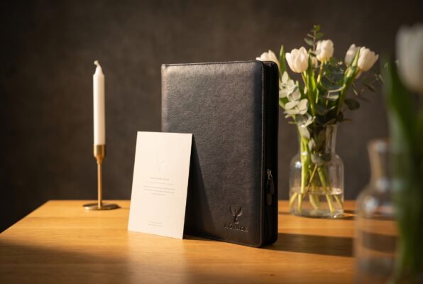 Geburtstagsgeschenk Frau – Hörner Premium-Schreibgeräte und Lederwaren mit Gravur